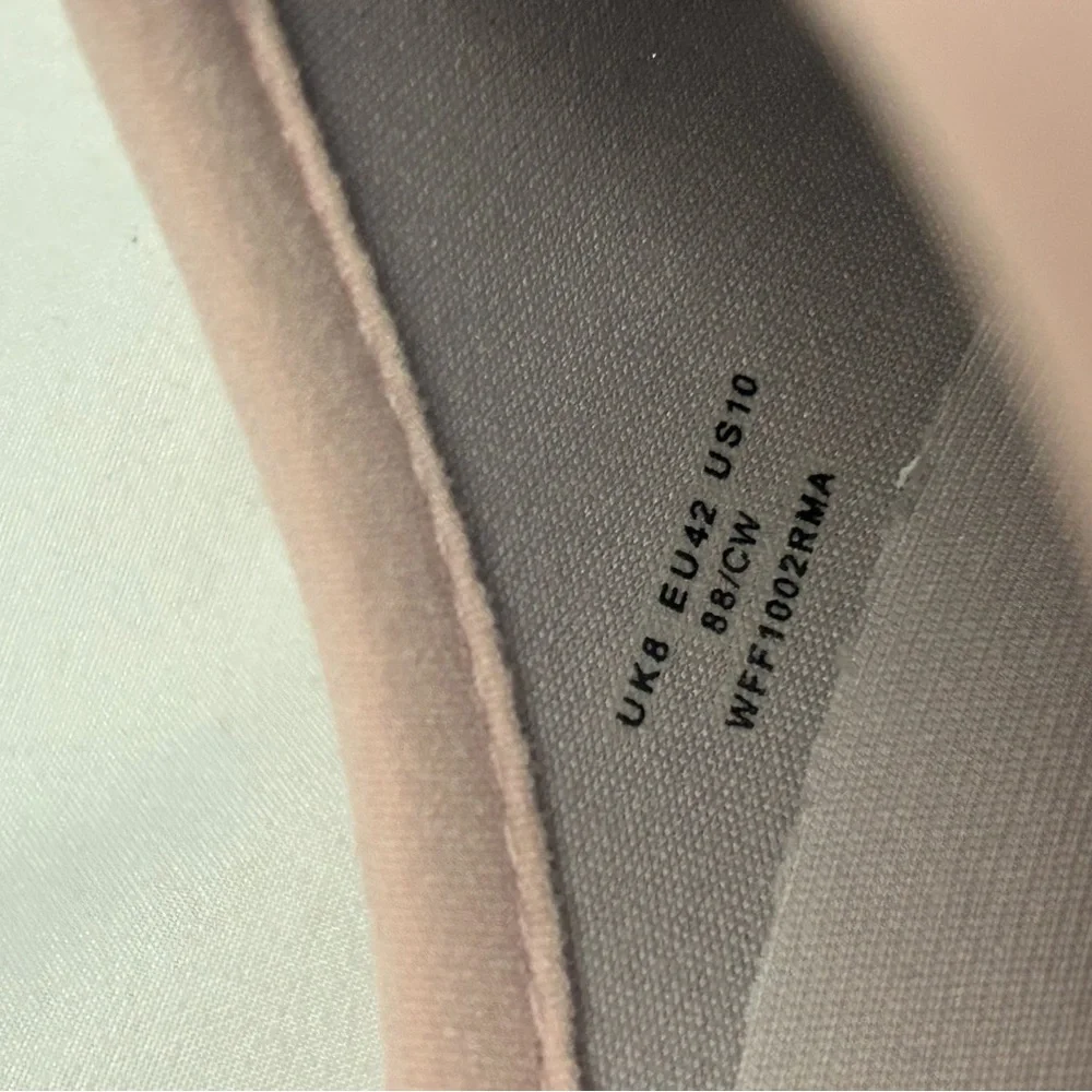 HUNTER SHOES - Picture 10 of 11